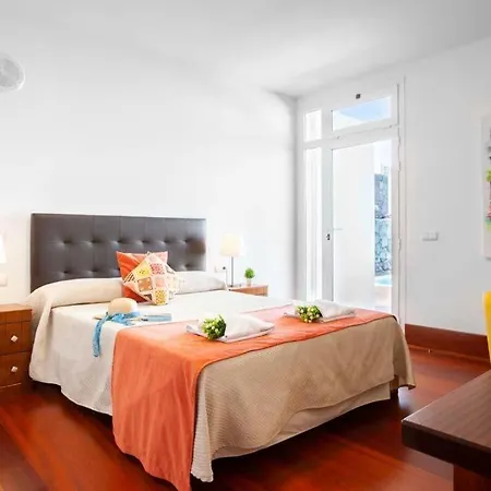 ヴィラ Sleeps 12 With Pool Air Con And Wifi *